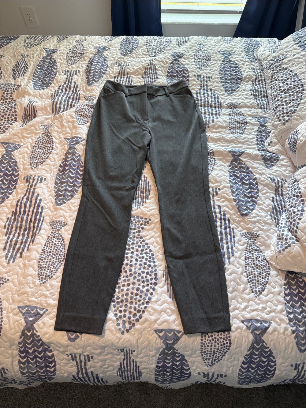 Express editor skinny ankle pants Charcoal Gray 6r NWOT